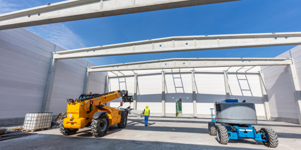 Pintar Fachadas de Naves Industriales, Fábricas y Almacenes en Islas Canarias · Pintar Construcción de Obra Nueva