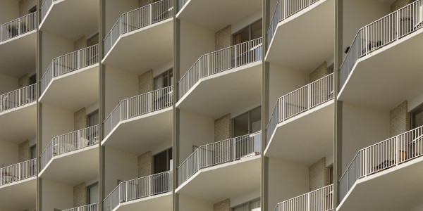 Pintar Fachadas y Patios de Luces de Comunidades Vecinos / Propietarios en Islas Canarias · Pintura para Pintado de Bloques de Edificios Comunidades de Vecinos